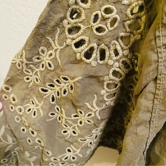 JOHNNY WAS Olive Green Whimsigoth Embroidered Side Tie Peasant Blouse Bohemian - Picture 4 of 6